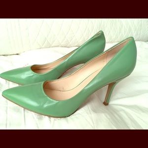Nine West Stiletto Pump, mid green.